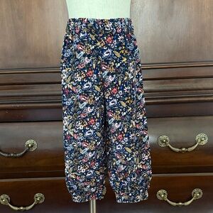 Girls BONTON Fine Corduroy Floral Bottoms Size 3T **read condition**
